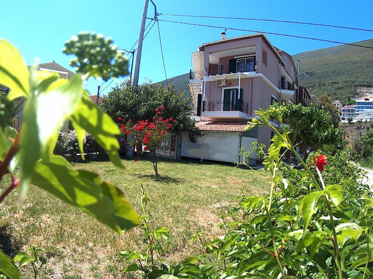 Iliaktida Studios Vasiliki  Exterior photo