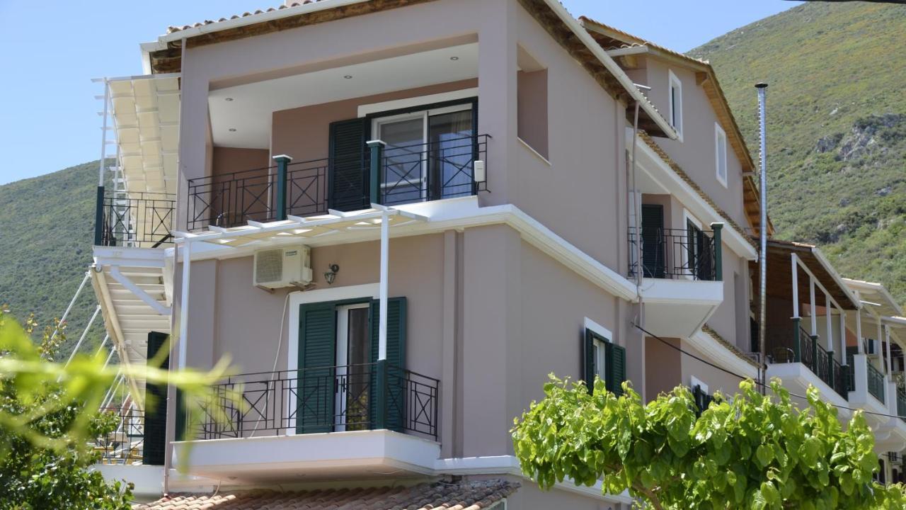 Iliaktida Studios Vasiliki  Exterior photo
